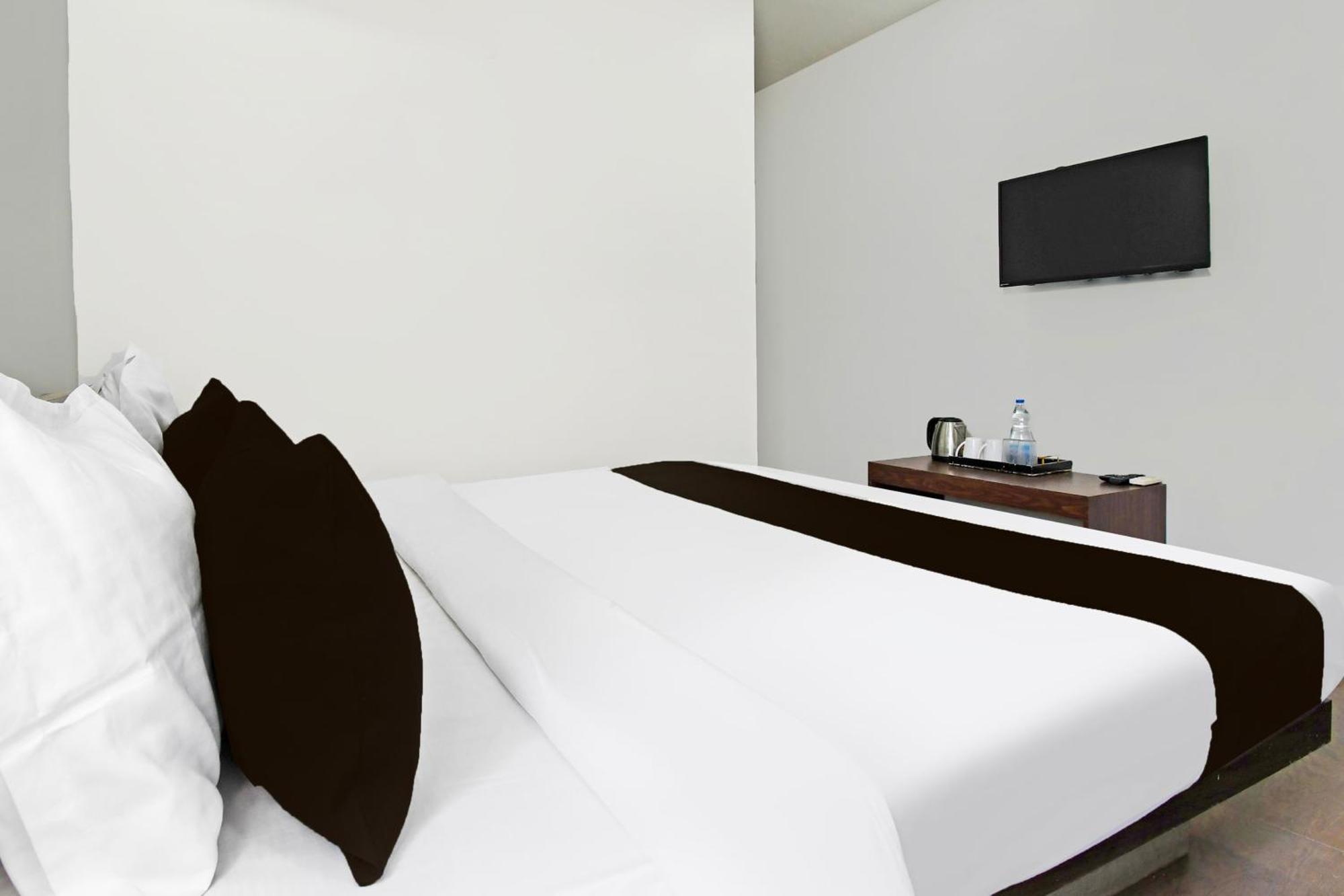 Hotel Super Townhouse Mancheswar Industrial Estate Bhubaneswar Zewnętrze zdjęcie